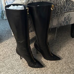 Gorgeous Jimmy Choo Boots in Pristine Condition